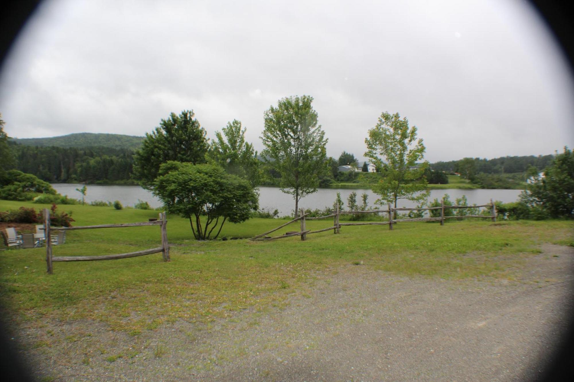 Manoir Des Lacs Lac Baker ภายนอก รูปภาพ